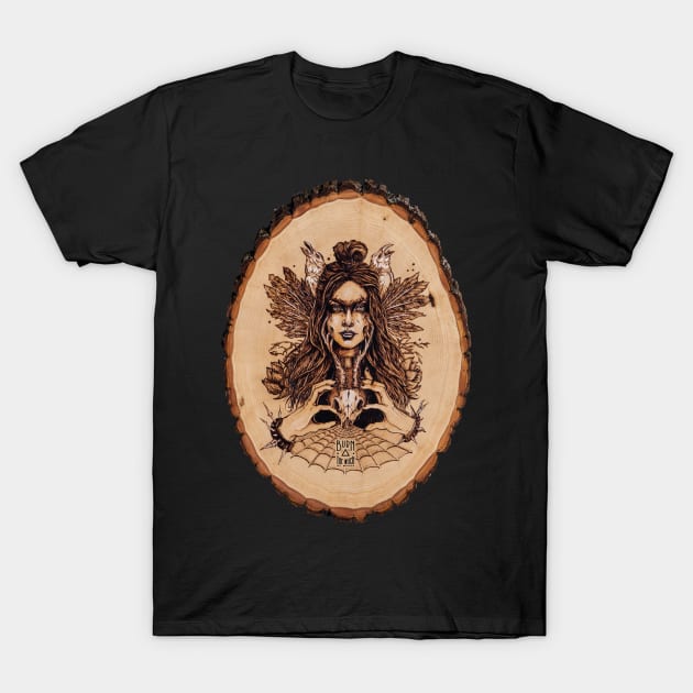 Skadi - nordic goddess pyrography print, wood texture T-Shirt by BTW-byMargo